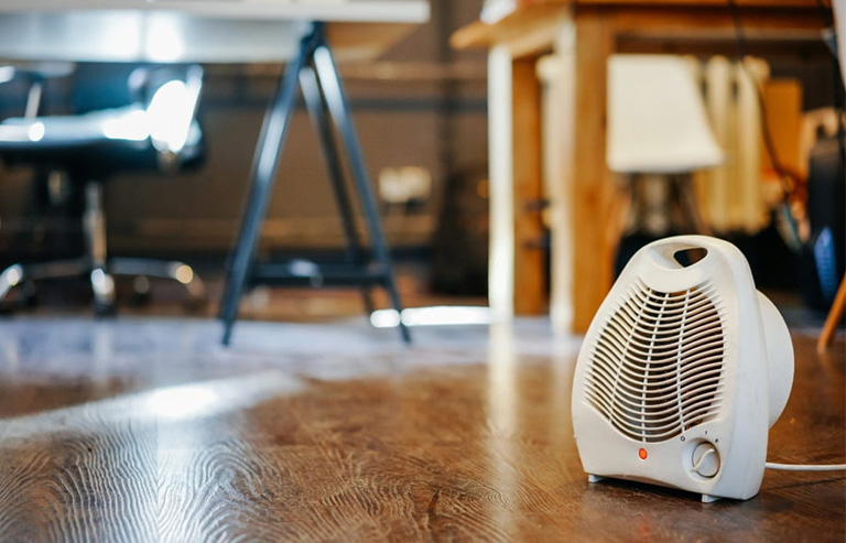 Space-Heater-at-Home-Feature