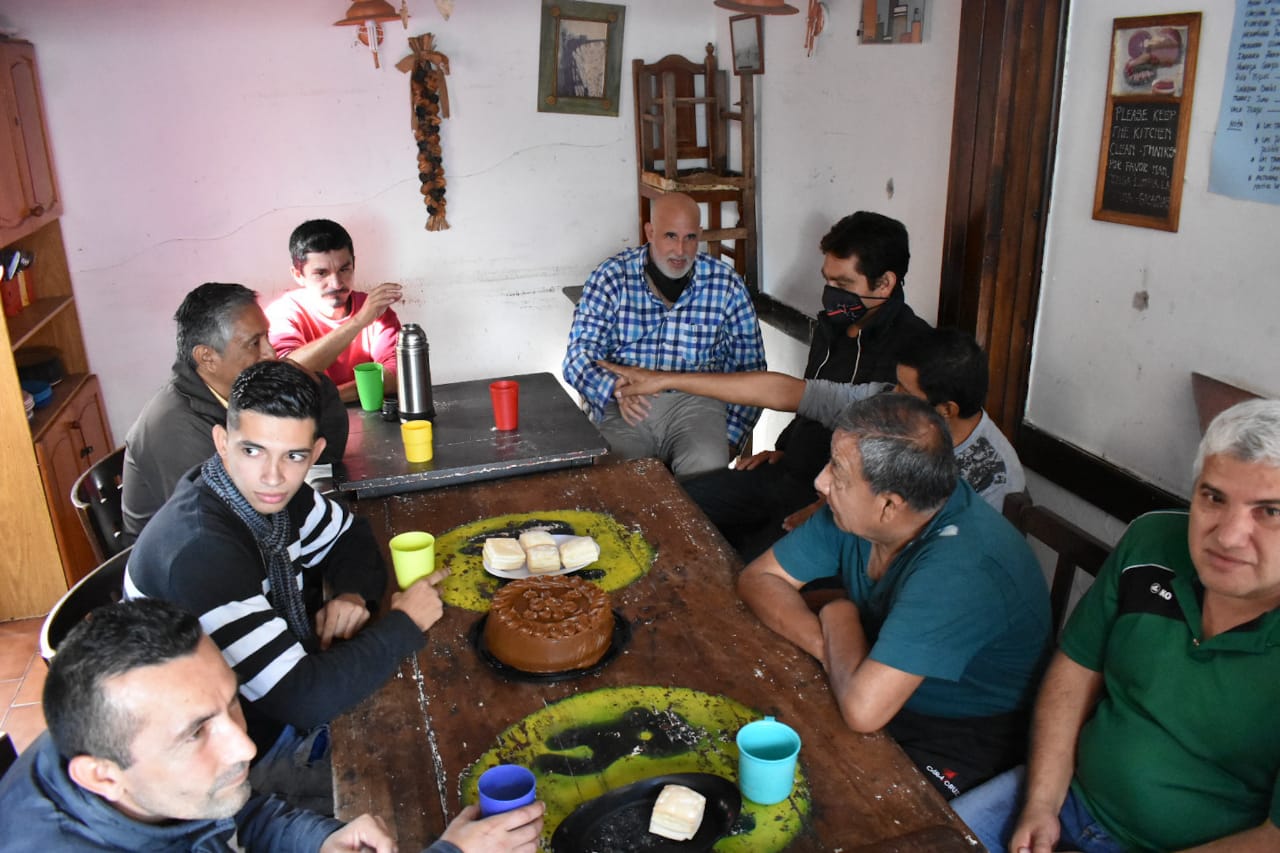 El Refugio Municipal cumple un año brindando atención a personas en  situación de calle – Municipalidad de Salta