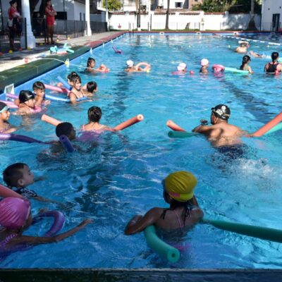escuela de natación Perón B